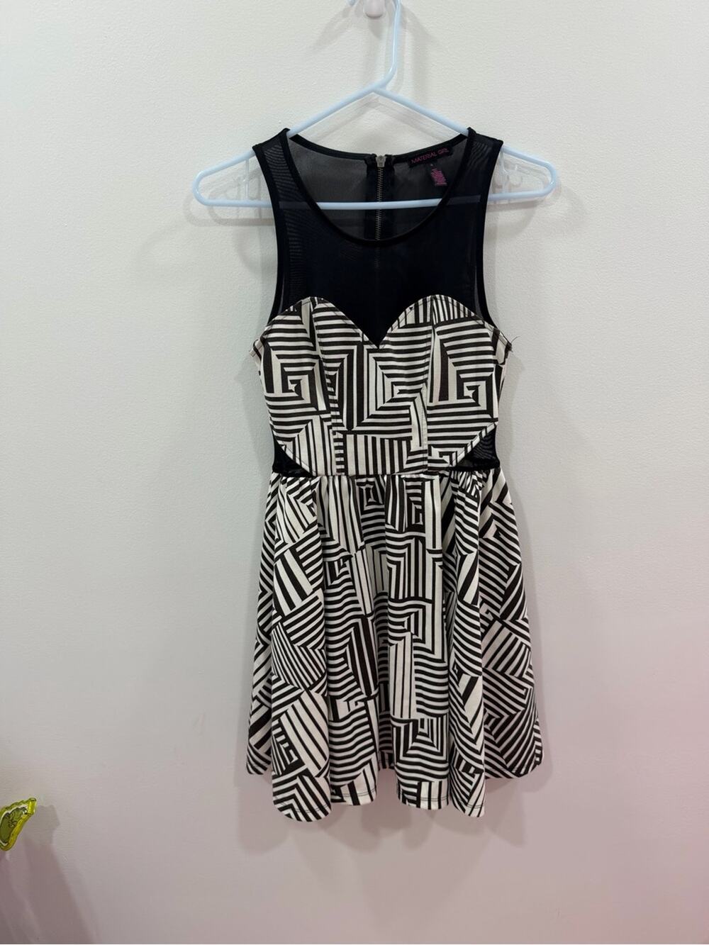 Material girl Black & White Geometric Fit-and-Flare Dress size small